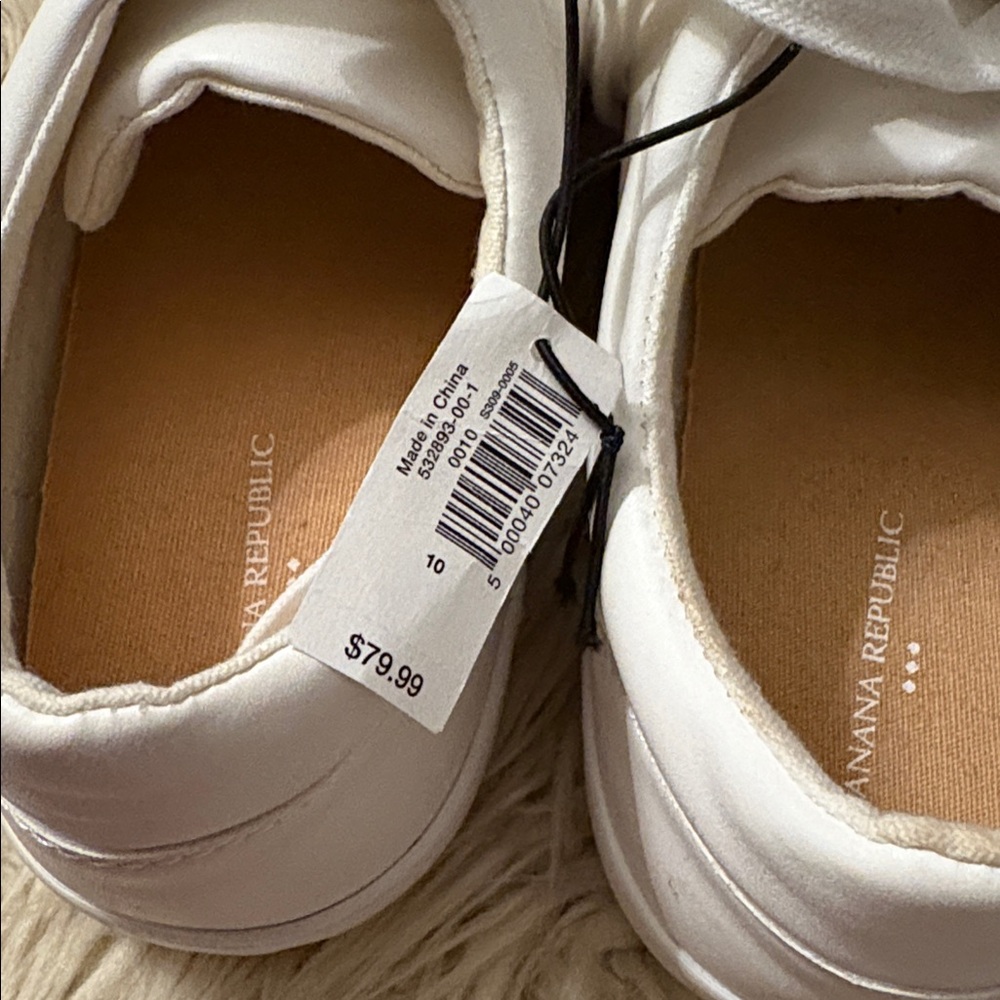 Banana Republic Classic White Lace-Up Sneakers sz 10 - Picture 3 of 8